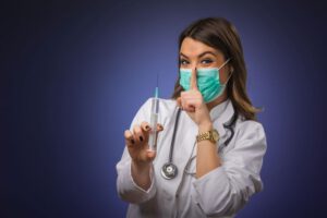 Schweigepflicht für Politiker statt Impfpflicht für die Pflege